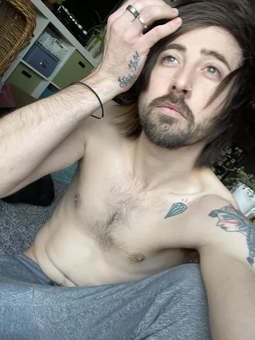 Just enjoying the views π₯°