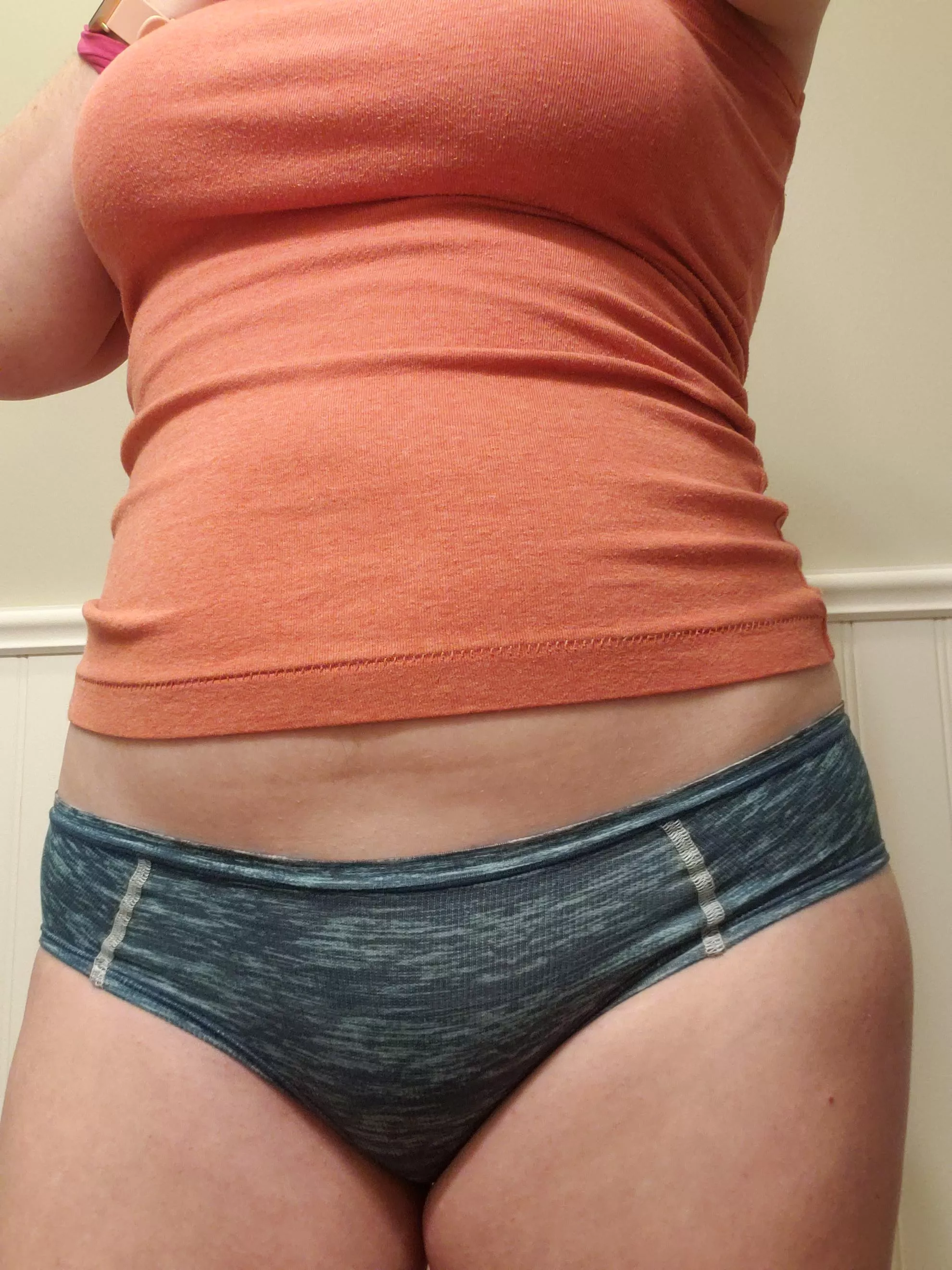 Just [F]eeling good in these unders 😊