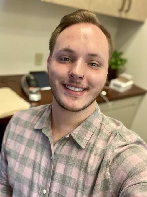 Just fishing for compliments this morning (ignore the bags under my eyes) Just fishing for compliments this morning (ignore the bags under my eyes)