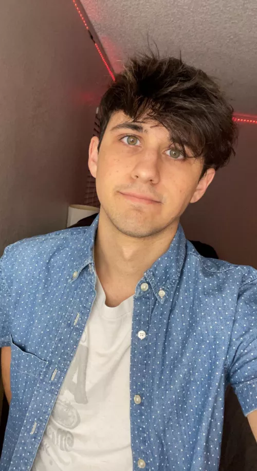 Just got broken up with.. say something nice? Just got broken up with.. say something nice?