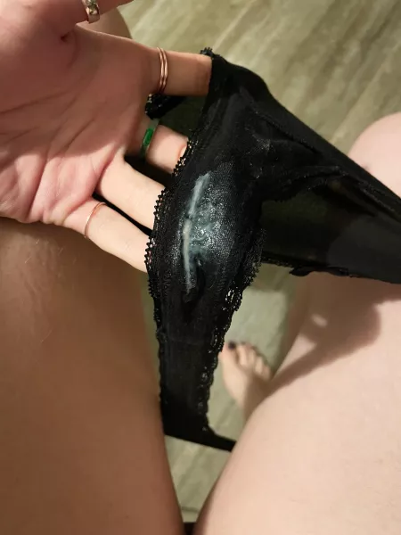 just got done sexting with my boyfriend 🤭❤️🔥