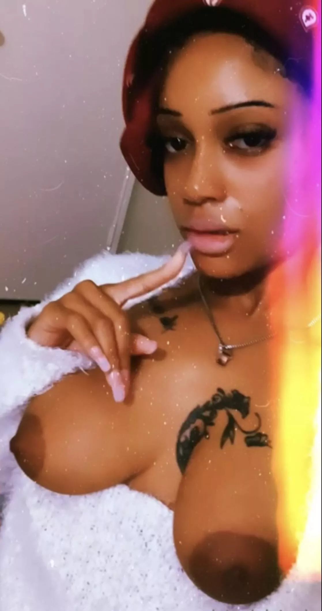 just got my n***** mouth fucked like a pusssy by a white guy I just meet so i figured I’d show my ghetto lips & nails 🥰 KIK// FineAssSub