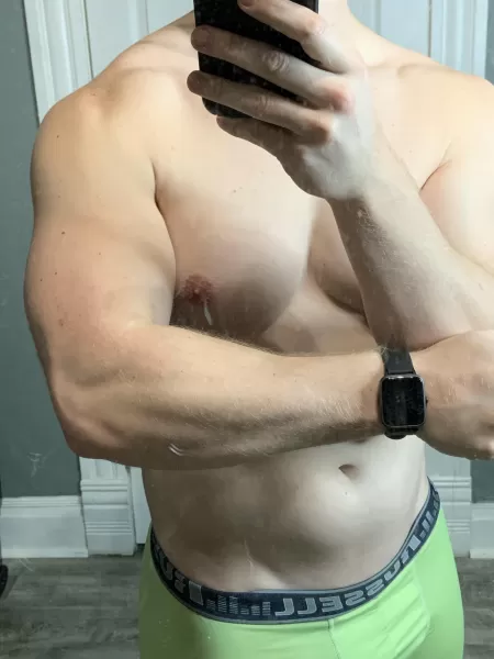 Just had a good arm day, I need to hit forearms more Just had a good arm day, I need to hit forearms more
