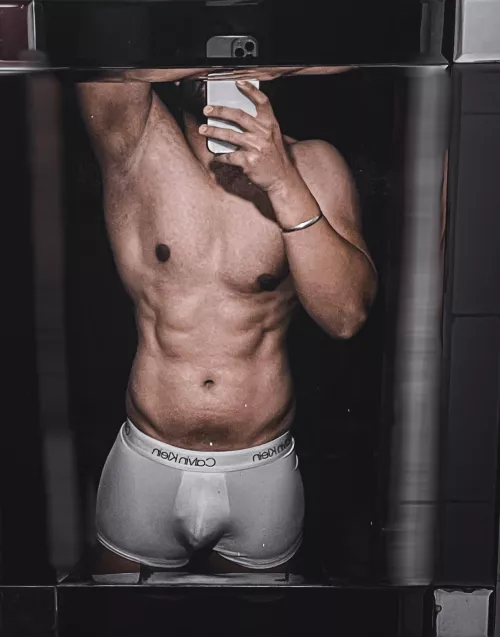 Just here in (m)y Calvins for you π€π¦