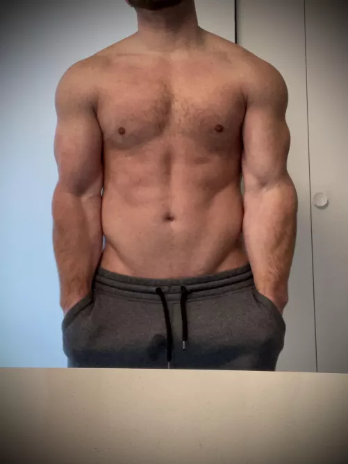 Just looking for some nasty little cum guzzling slut to whip out my cock and throat it until it thickens in your mouth and then turn on Seinfeld to finish the episode from the other night but itโs a pretty decent episode and funny too.