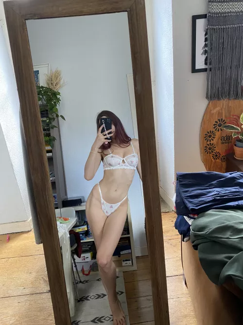 Just me.. keep scrolling ☺ [F]