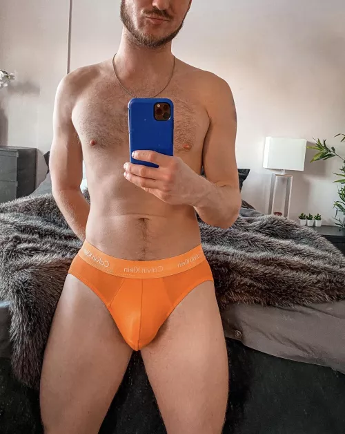 Just me & my fav orange Calvin’s