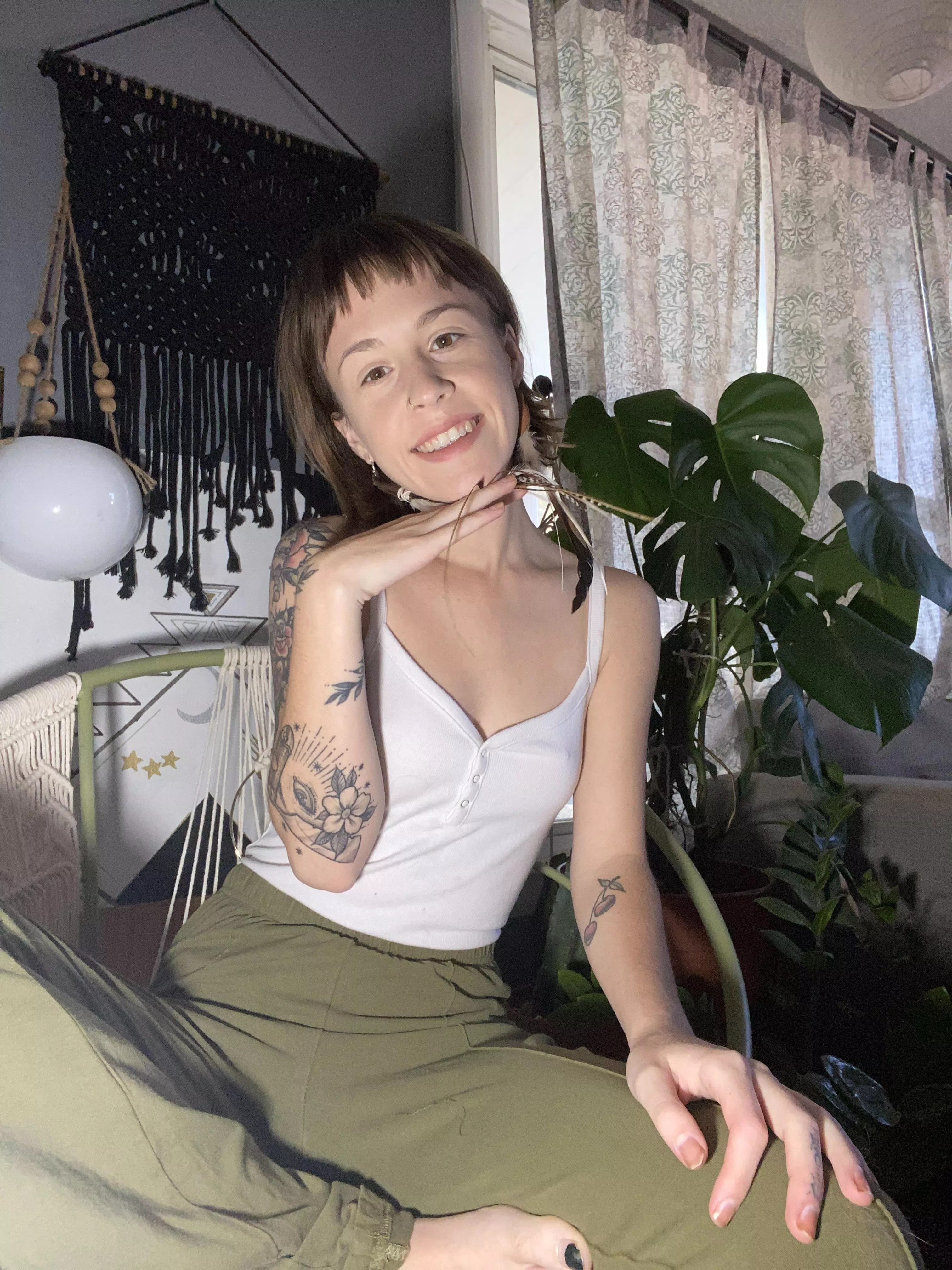 Just my plants and I chillin ?