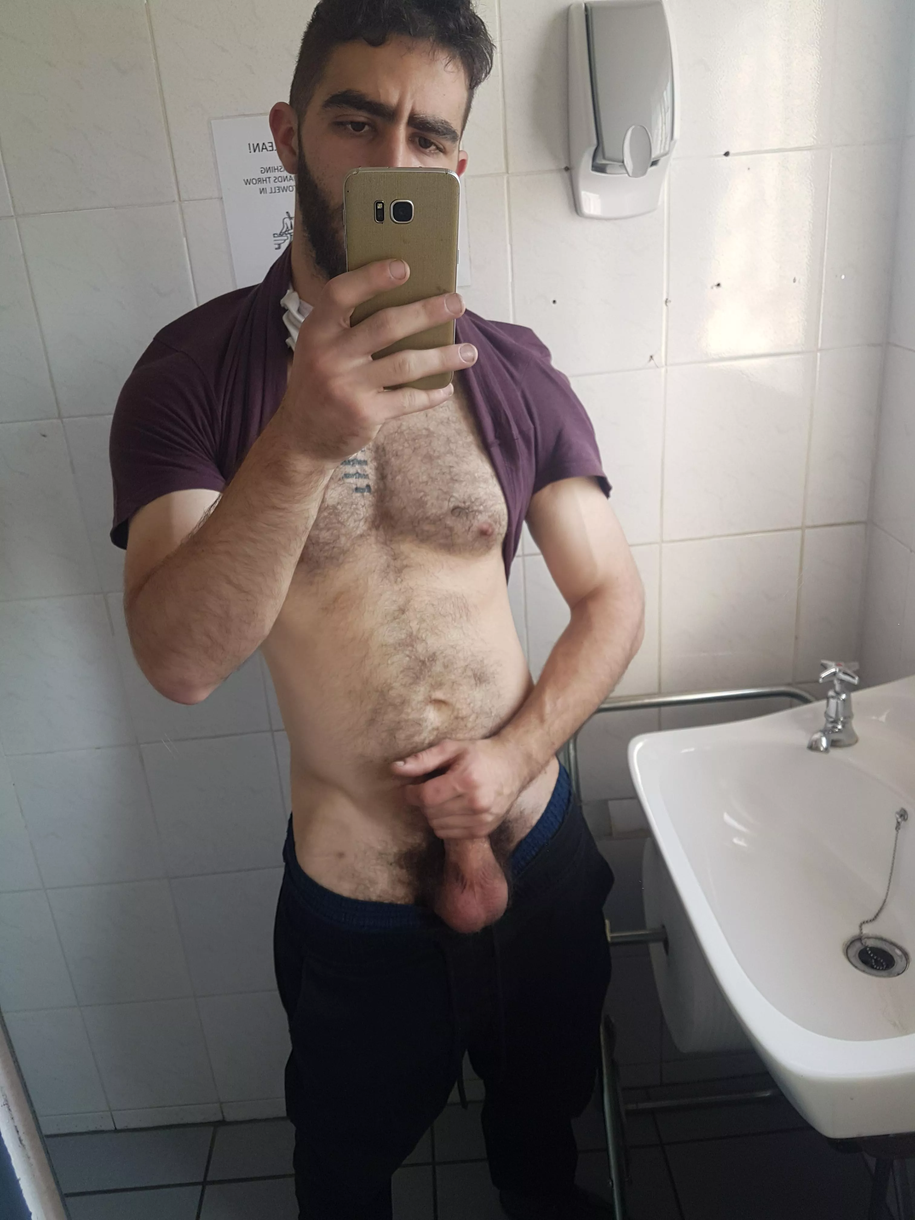 Just need one lucky redditor right now🤤 Just need one lucky redditor right now🤤