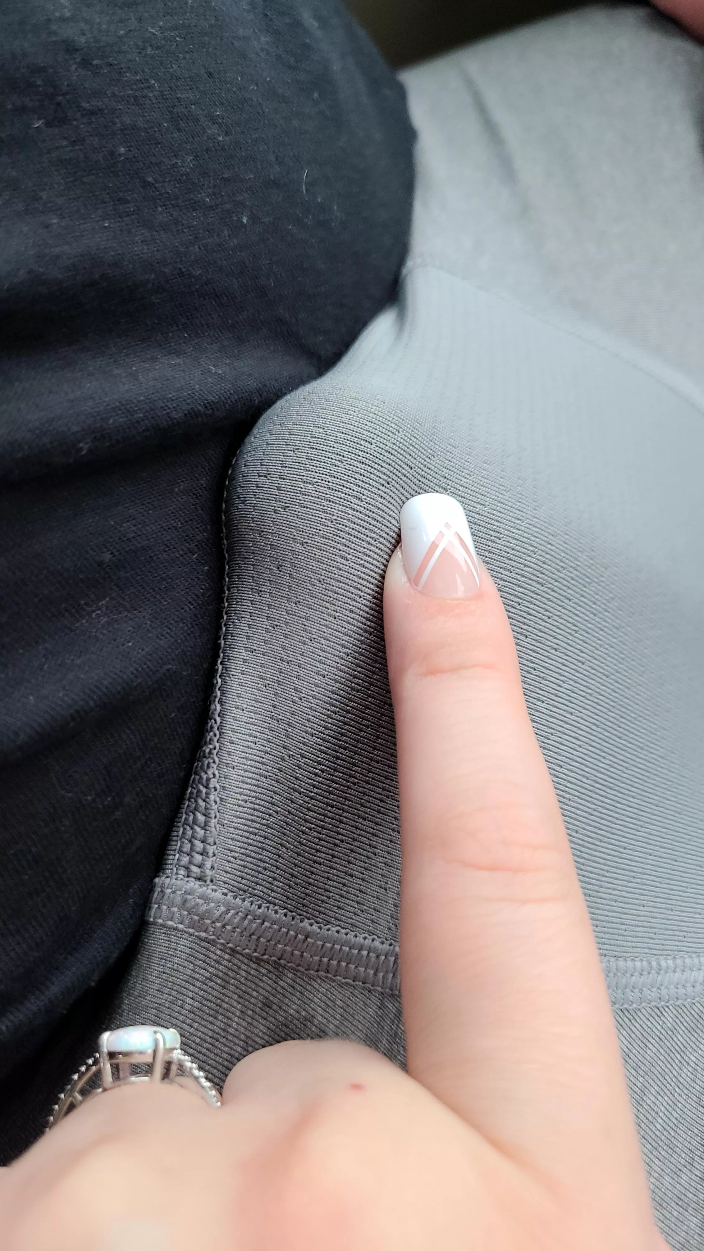Just one finger!!!! Just one finger!!!!