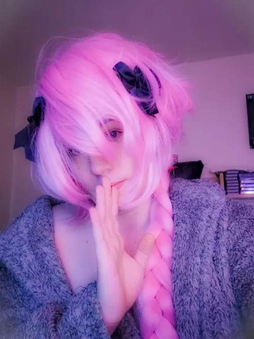 Just recently came out as a femboy and hoping my hate for myself will dry out one day~