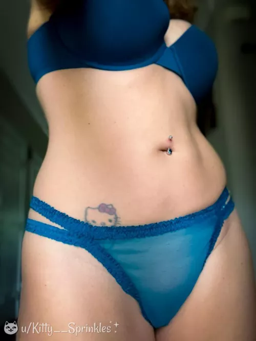 Just stopping by to wish you a Happy New Year’s Eve Eve! (=^•^=) [f]