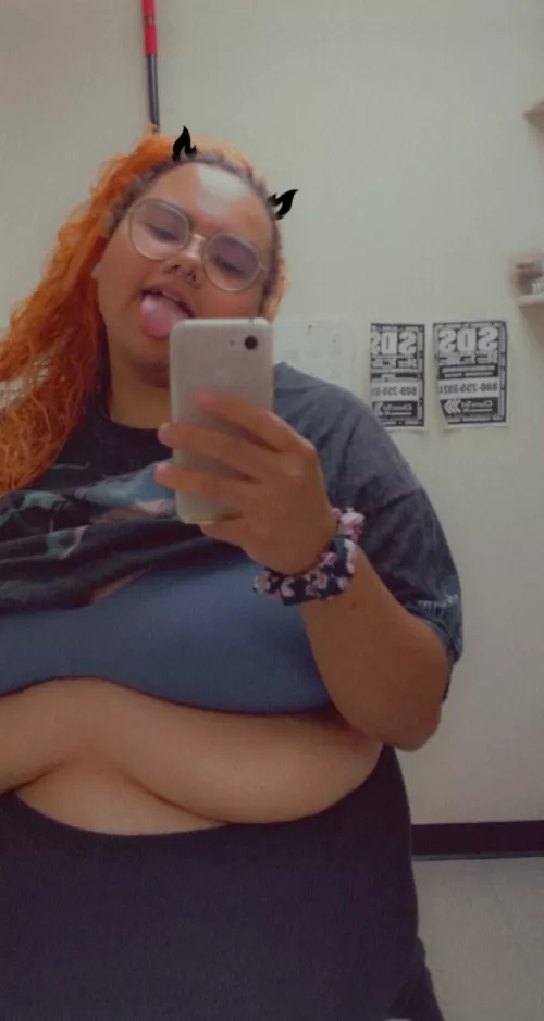 just want a tall, thicc white boys who wanna fuck me senseless π€ Me who has a weakness for such men π€π
ππ€€π₯Ίπ₯΅ππ€·