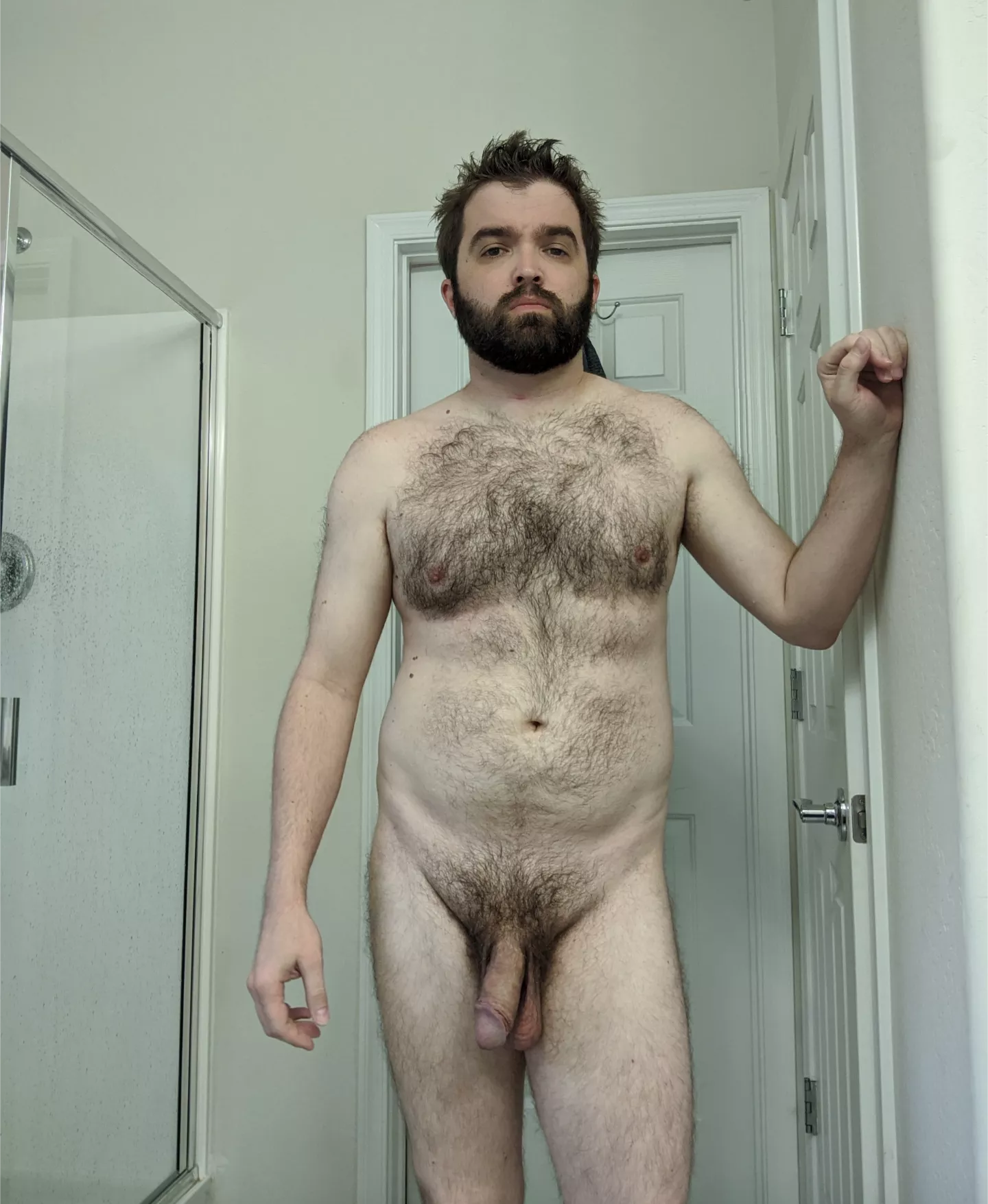 Just wanted to say hi. Admirers inquire within (38)