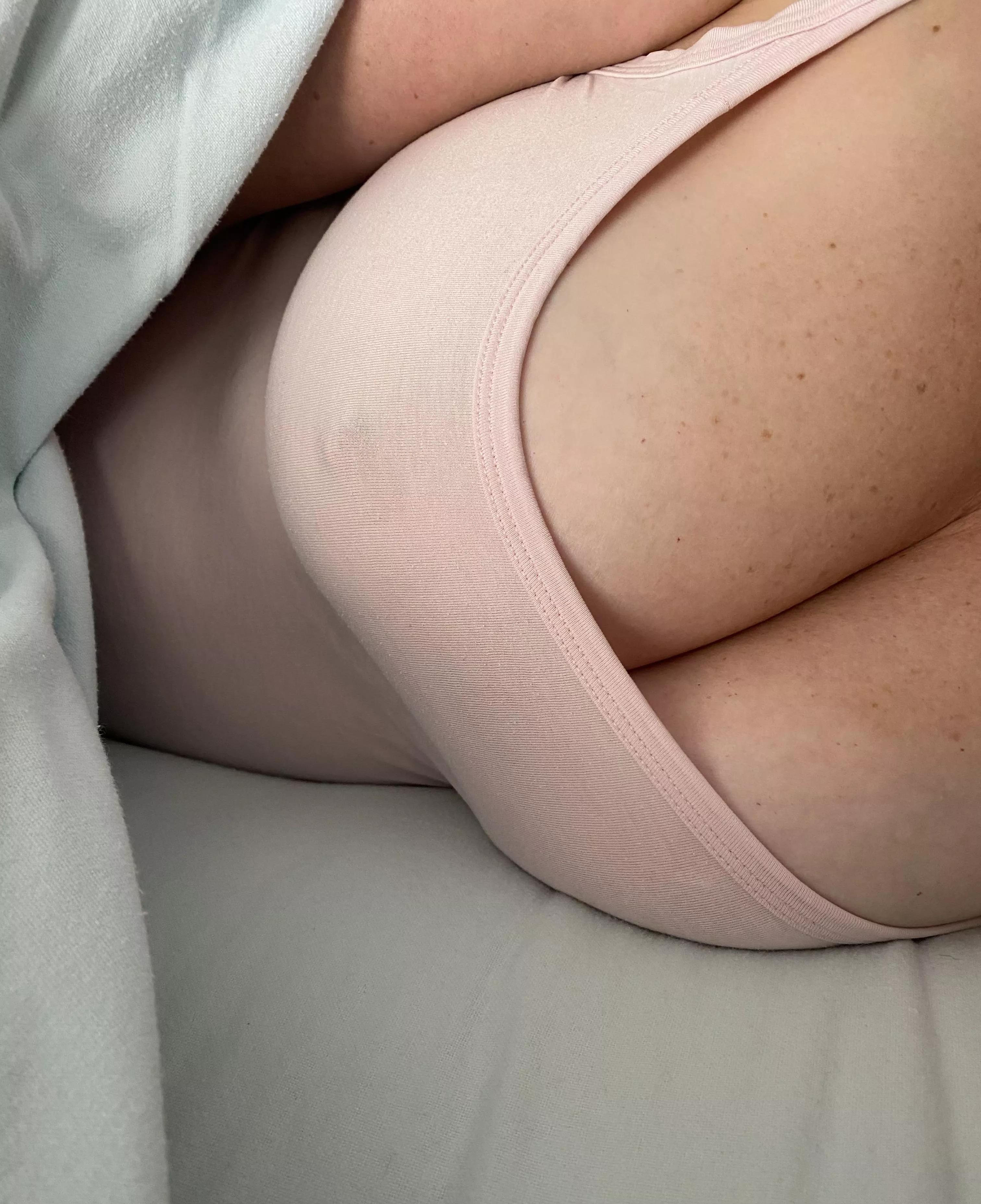 Just woke up. Going no bra today! Just woke up. Going no bra today!