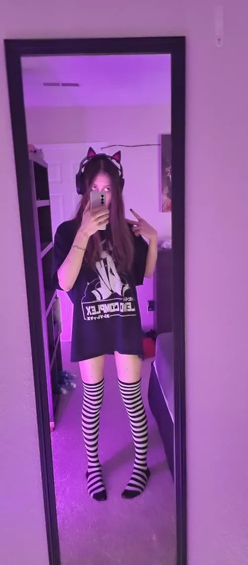 Just woke up! Sorry im messy lol Just woke up! Sorry im messy lol