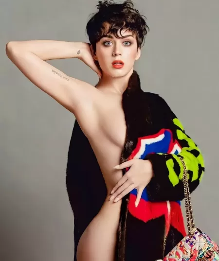 Katy Perry 1/2 nude