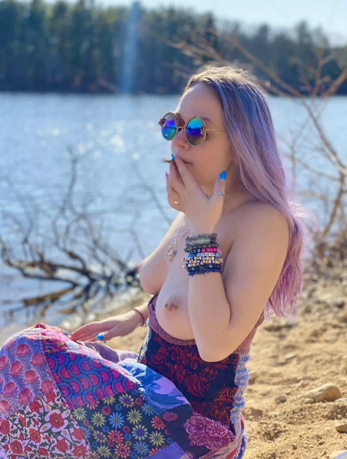 keep making me laugh let’s go get high