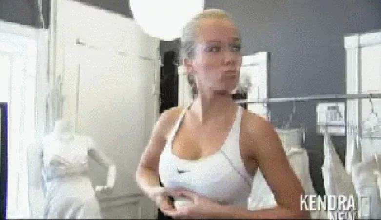 Kendra Wilkinson