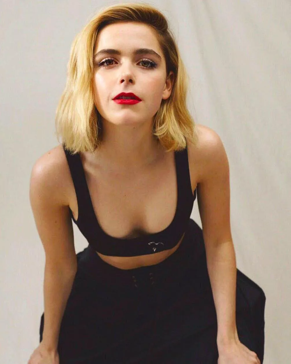 Kiernan Shipka is so underrated, can someone help me cum for her? Kiernan Shipka is so underrated, can someone help me cum for her?