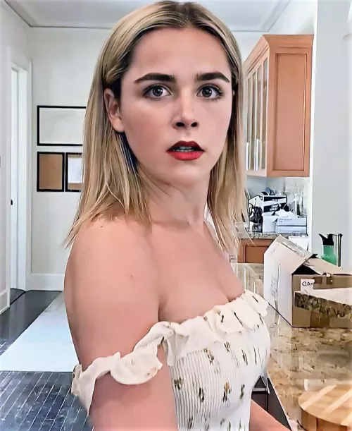 Kiernan Shipka looking stunning as always Kiernan Shipka looking stunning as always