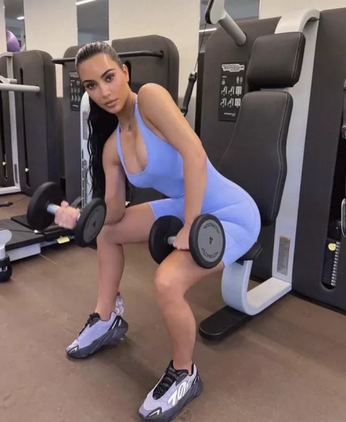 Kim getting that body right for summer.