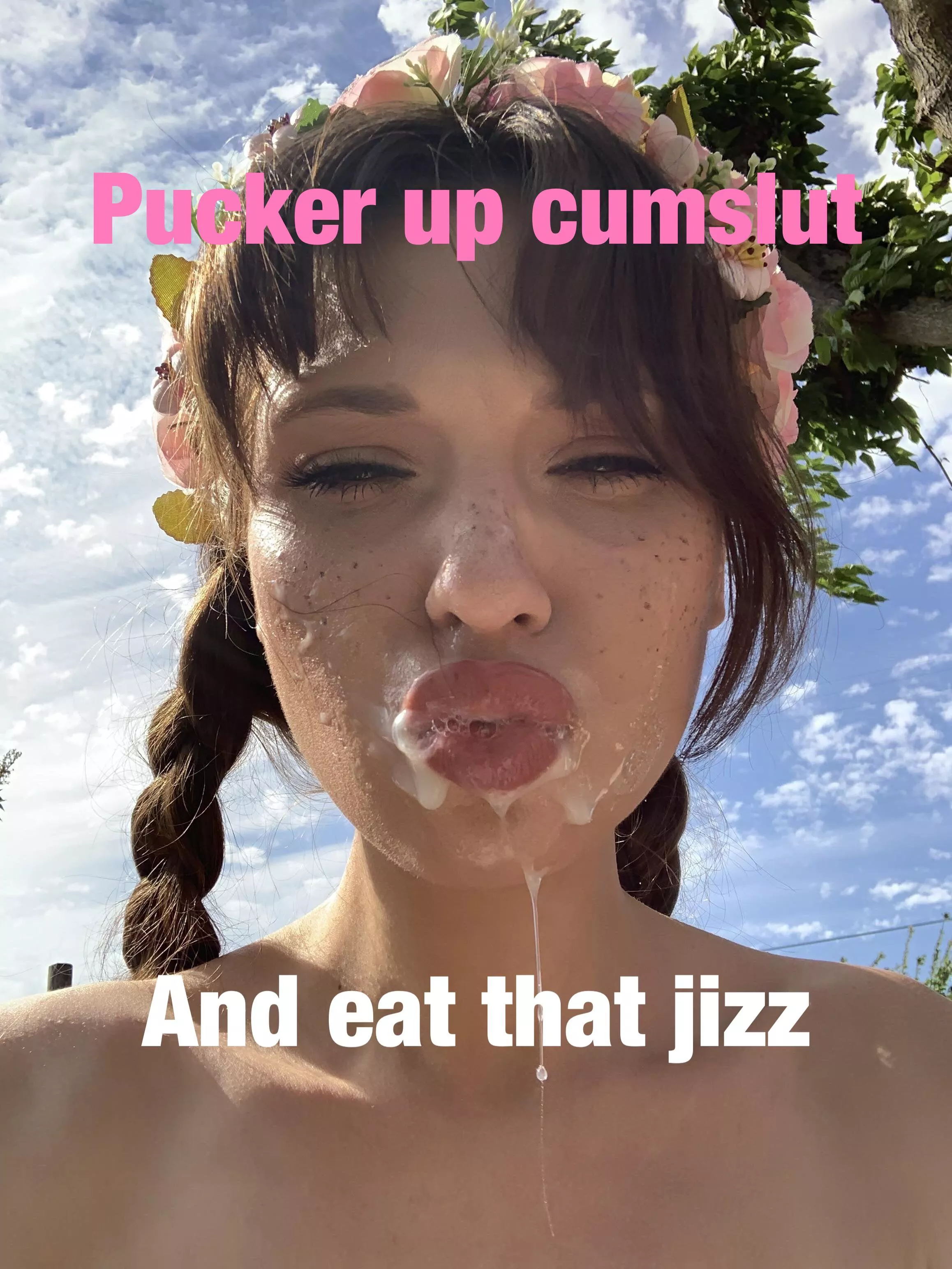 Kiss her cumslut Kiss her cumslut