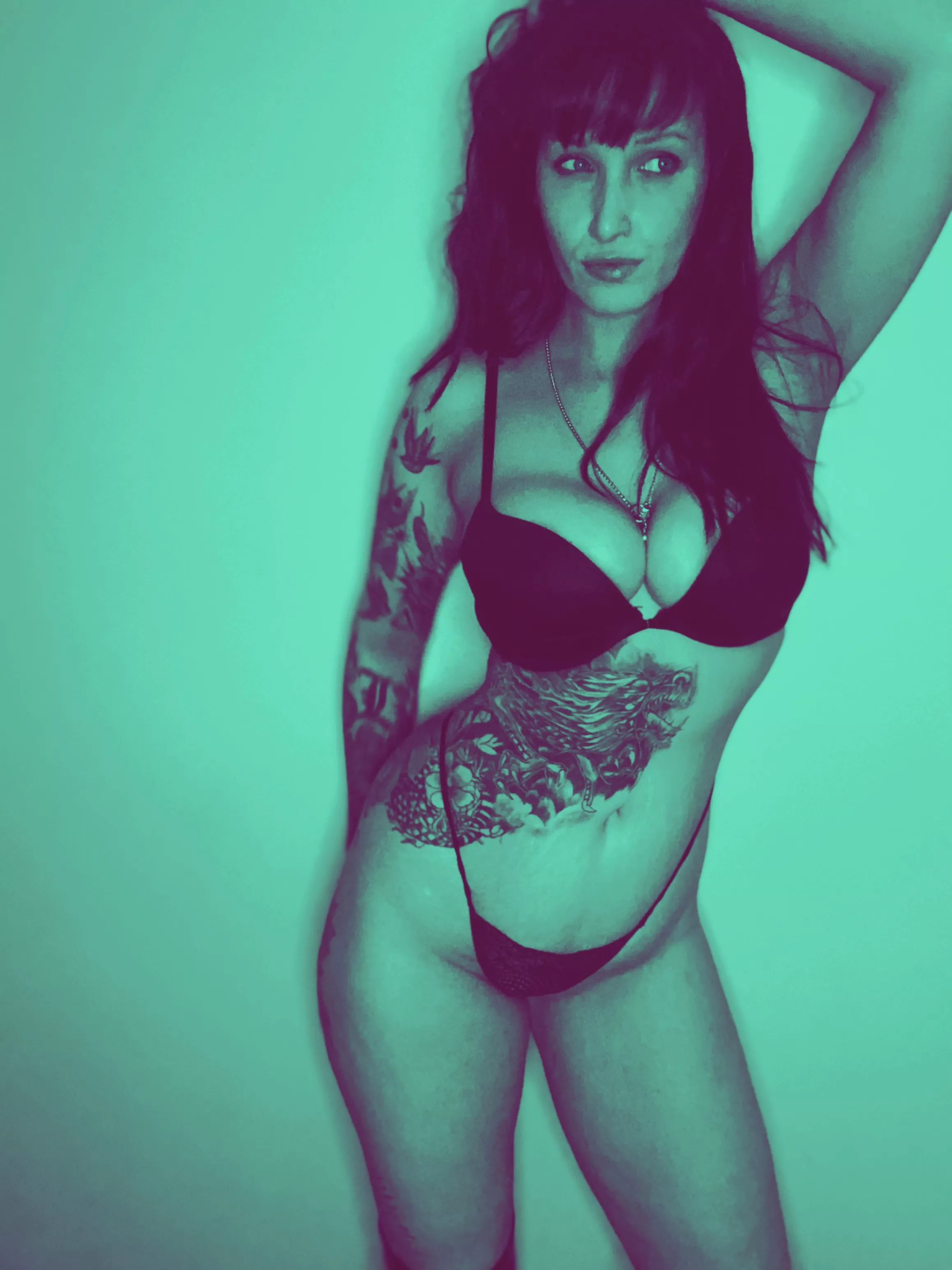 Kiss the dragon will ya