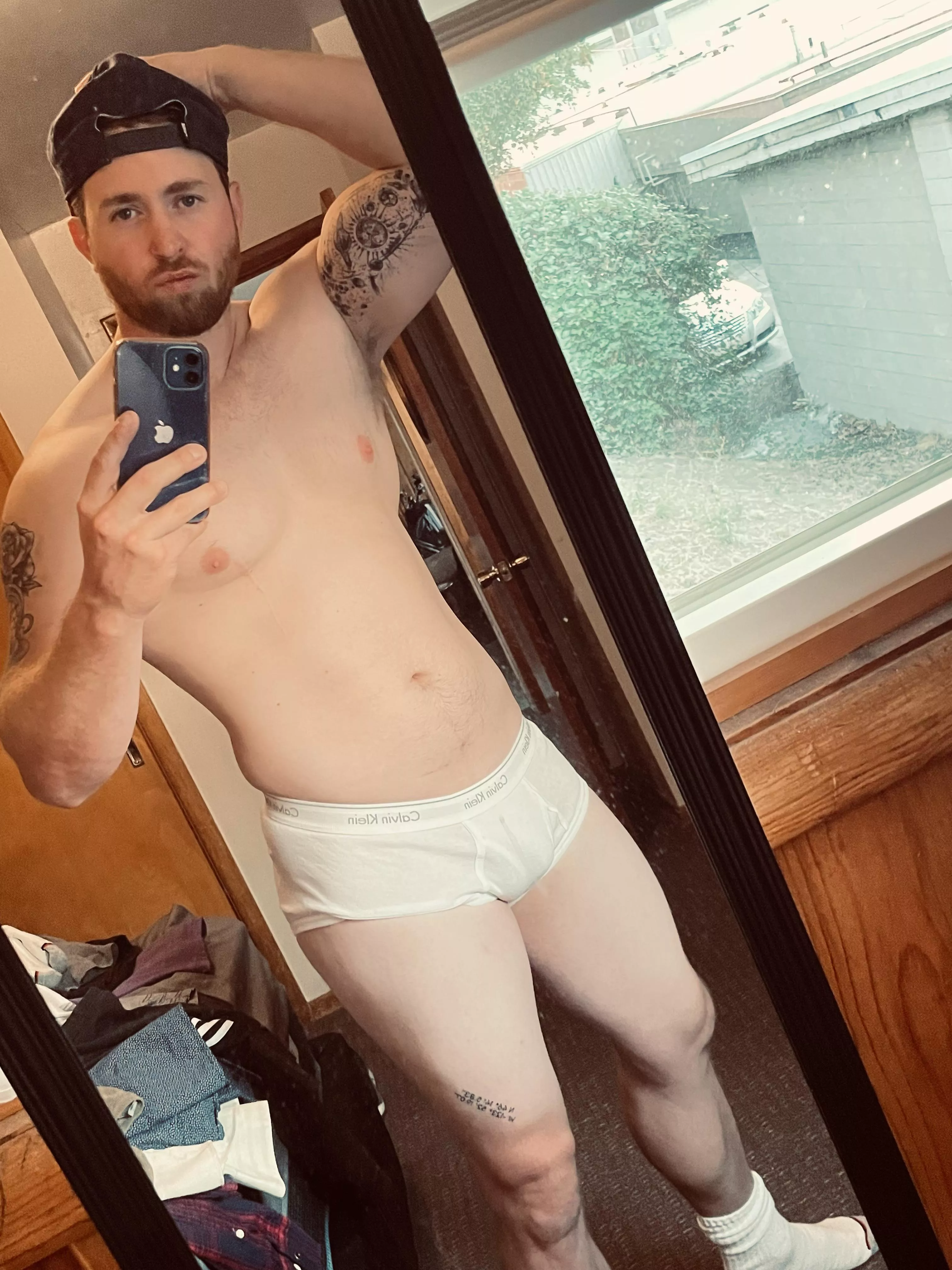 Kisses for a good day. Kisses for a good day.