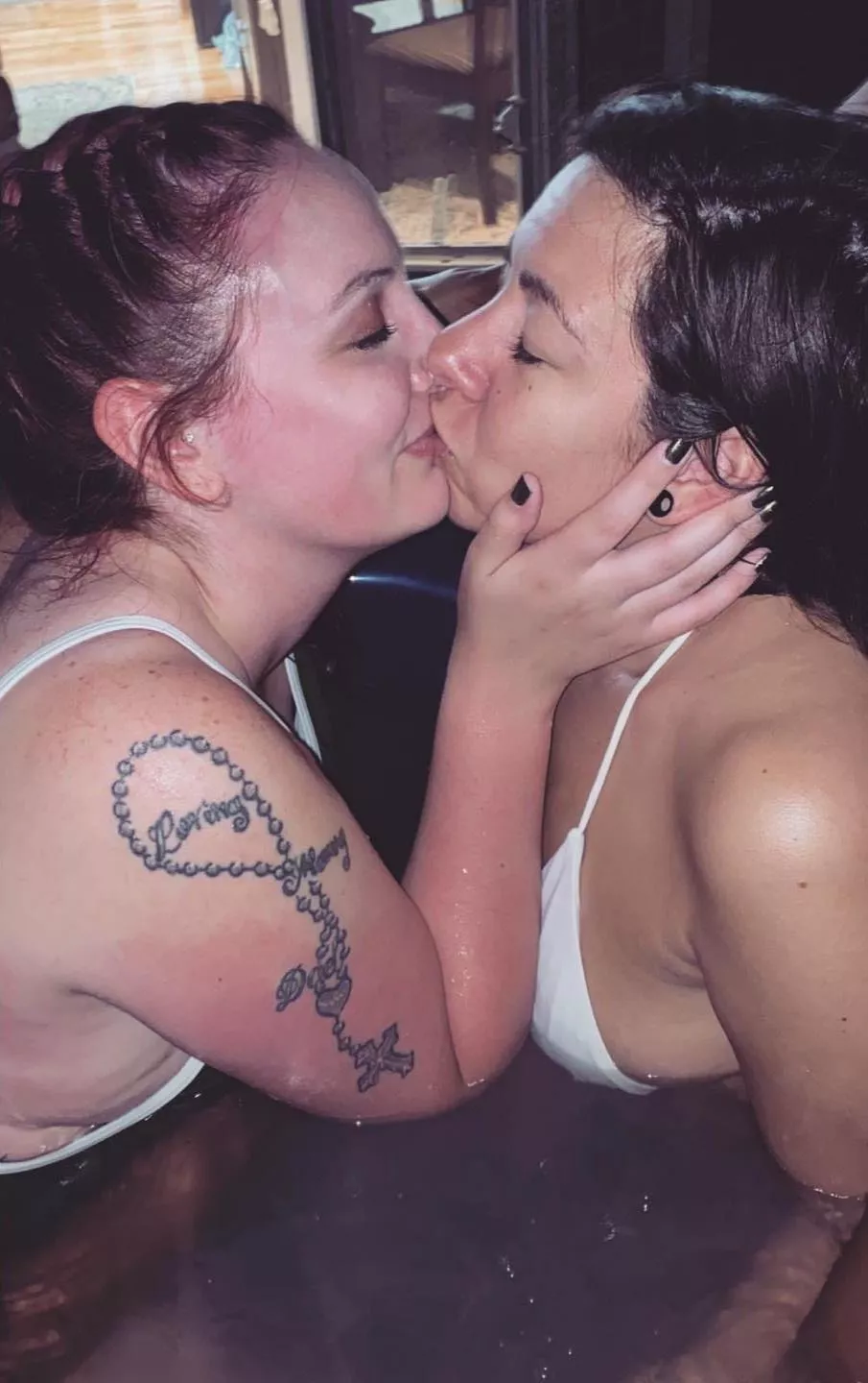 Kisses to Cute Bbestie