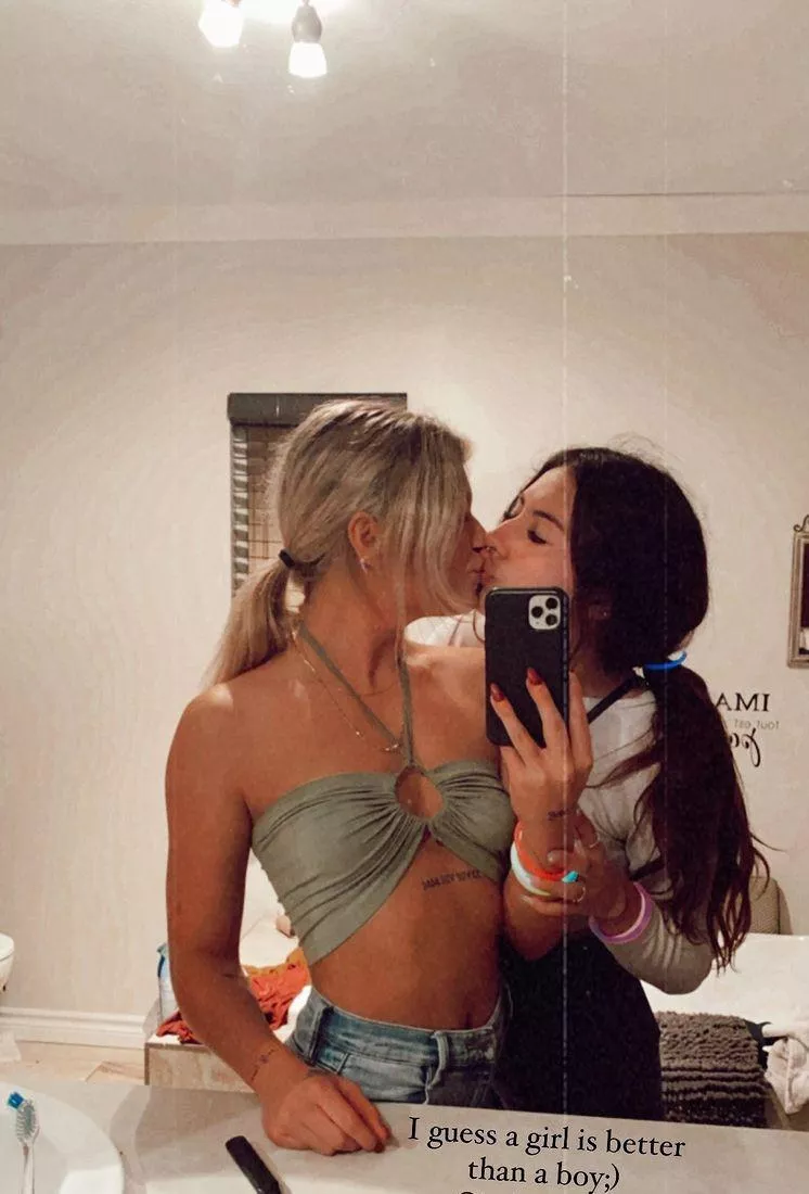 Kissing Kissing