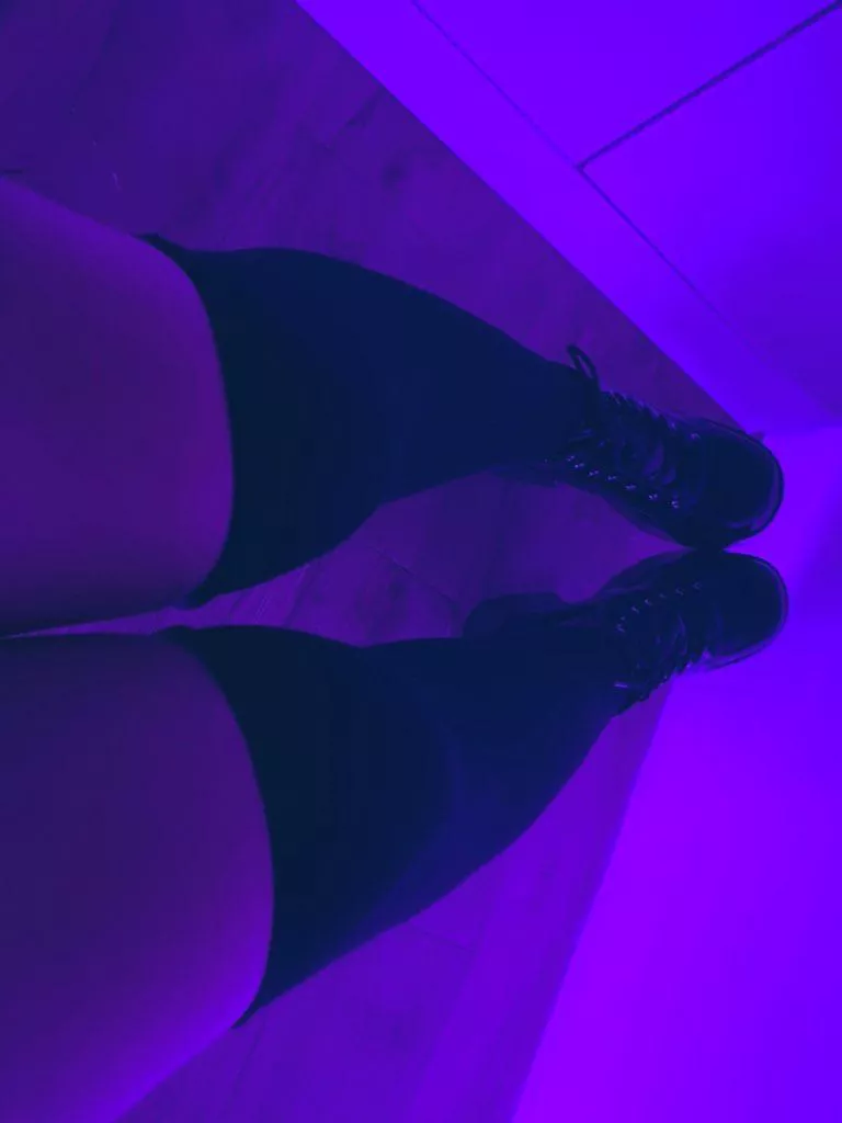 Kneesocks with a pair of Demoniaπ Kneesocks with a pair of Demoniaπ