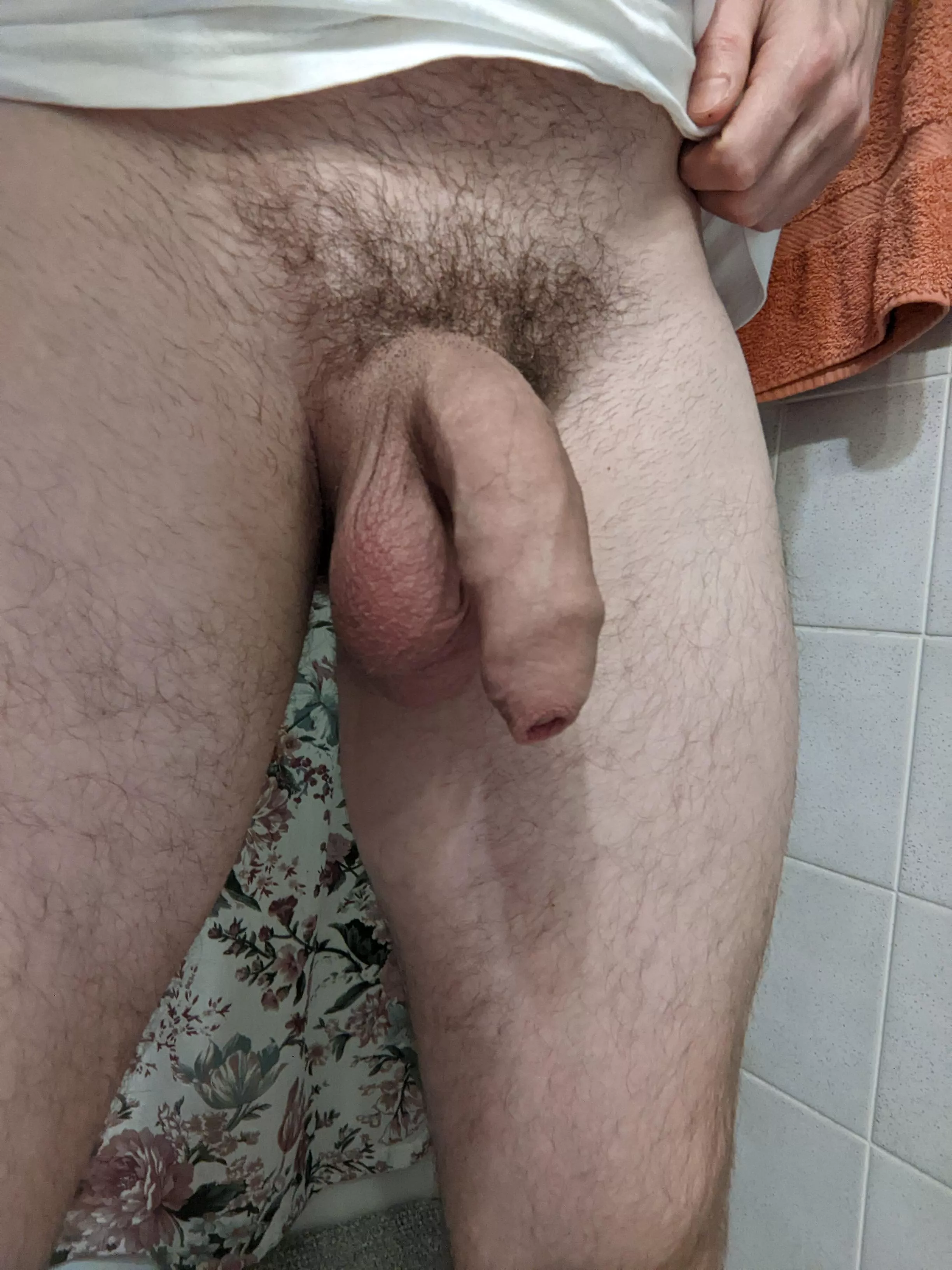 Knob definition through the skin Knob definition through the skin