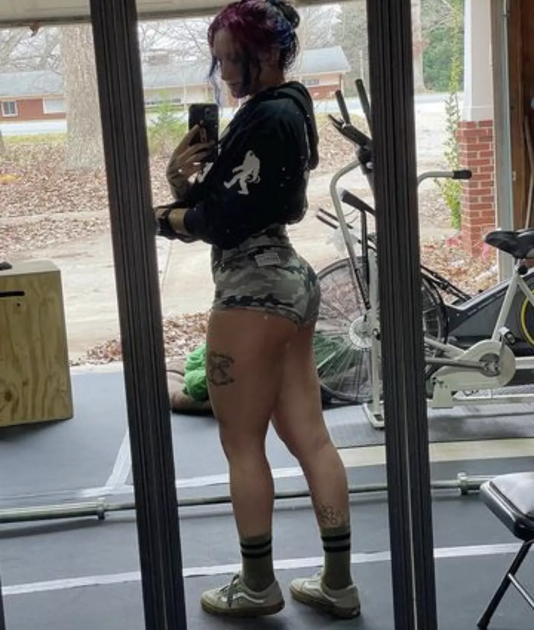 Kris Statlander legs Kris Statlander legs