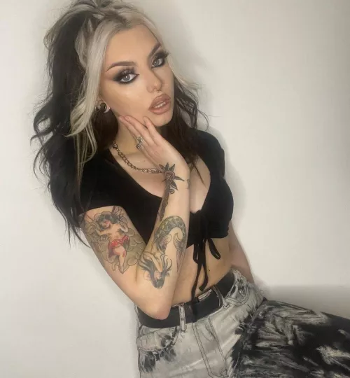 Kyra🐉 (@kyrarobinsonn_) [instagram]