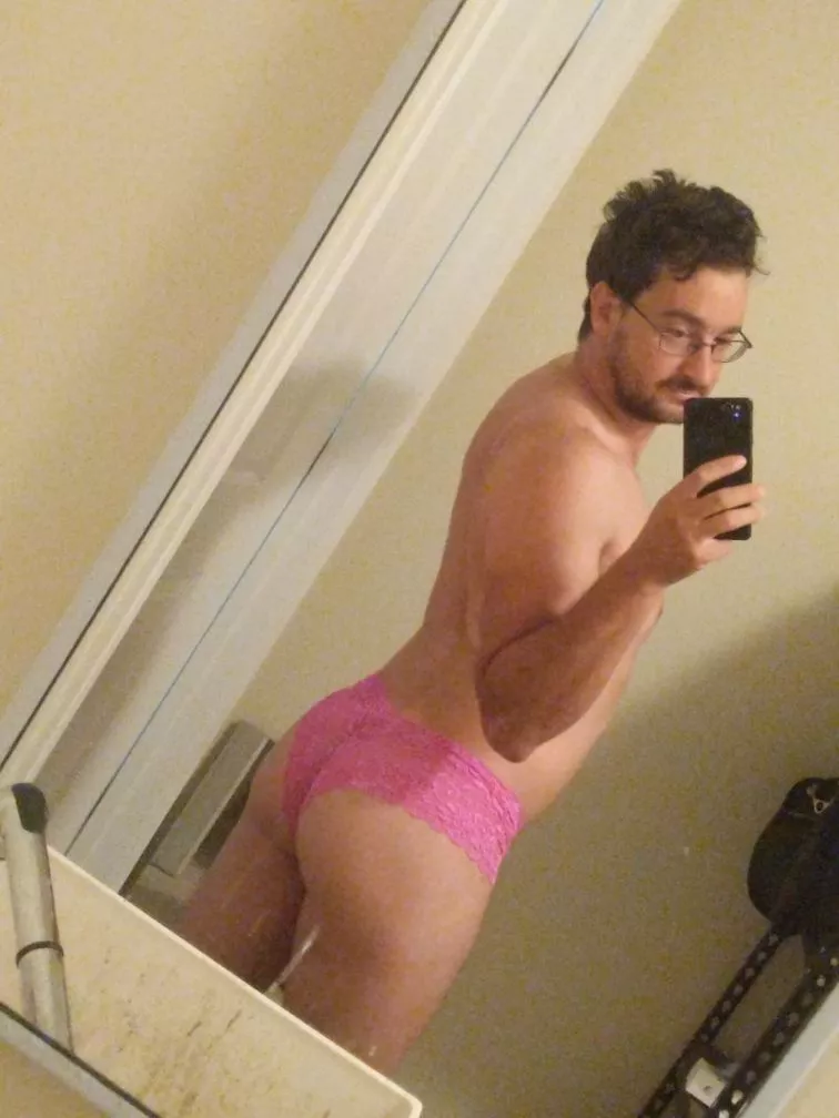 lace is definitely a good look on me 😍