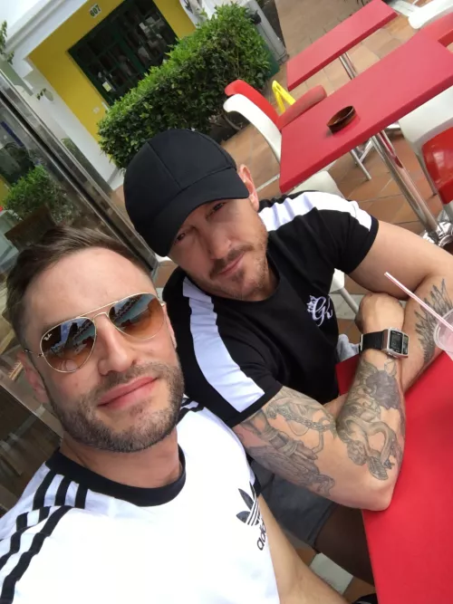 Lads on holiday 😎