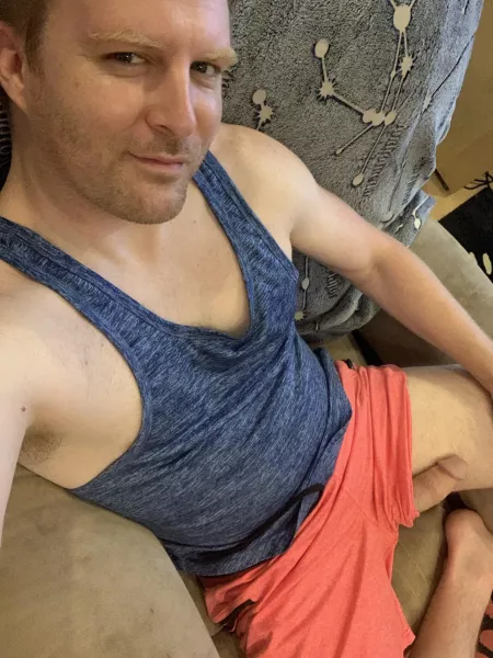Laid back 37/M North of Atlanta looking to play with a couple or a wife on a date. Laid back 37/M North of Atlanta looking to play with a couple or a wife on a date.