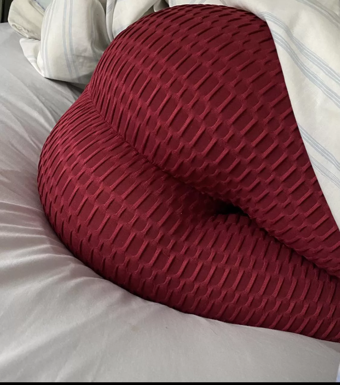 Laid down 🍑 in leggings Laid down 🍑 in leggings