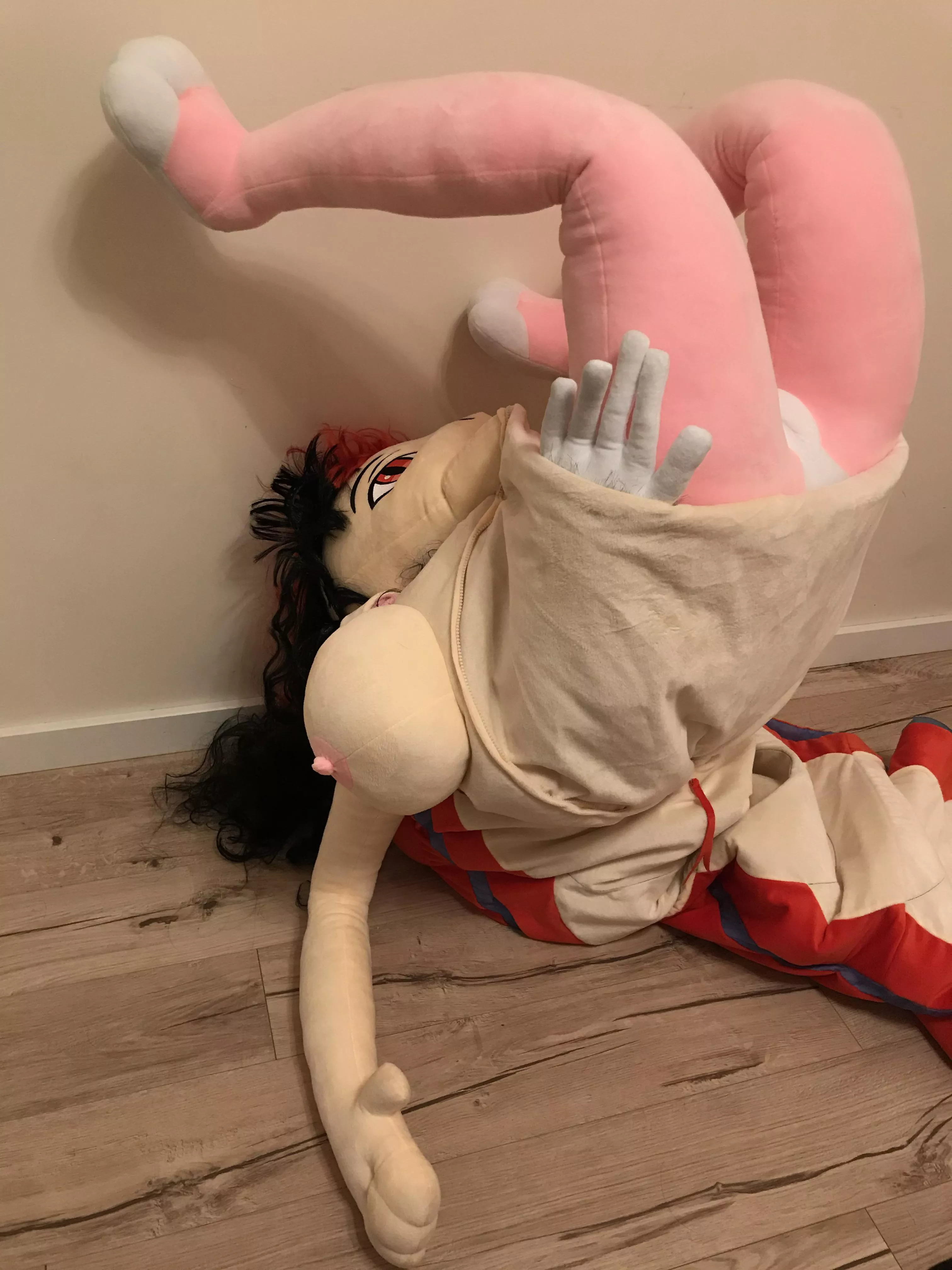 Lamia vore toy eating a bunny (KinkyPlush) Lamia vore toy eating a bunny (KinkyPlush)