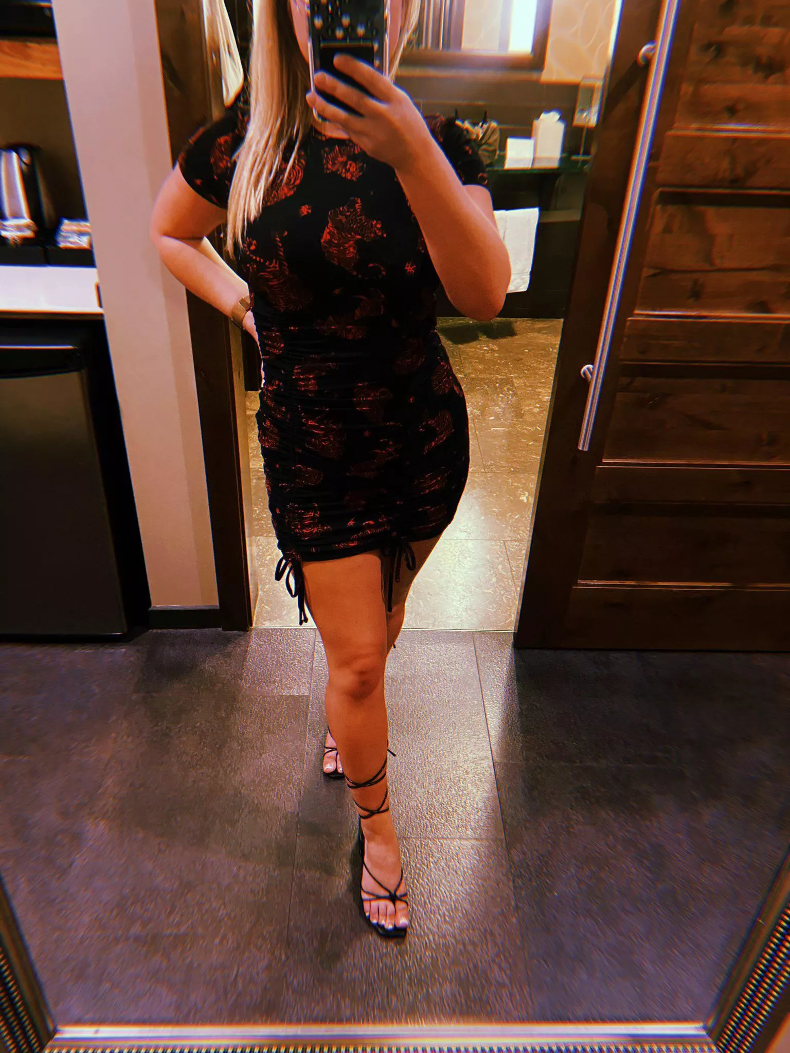 Last nights outfitπ I love this dress Last nights outfitπ I love this dress