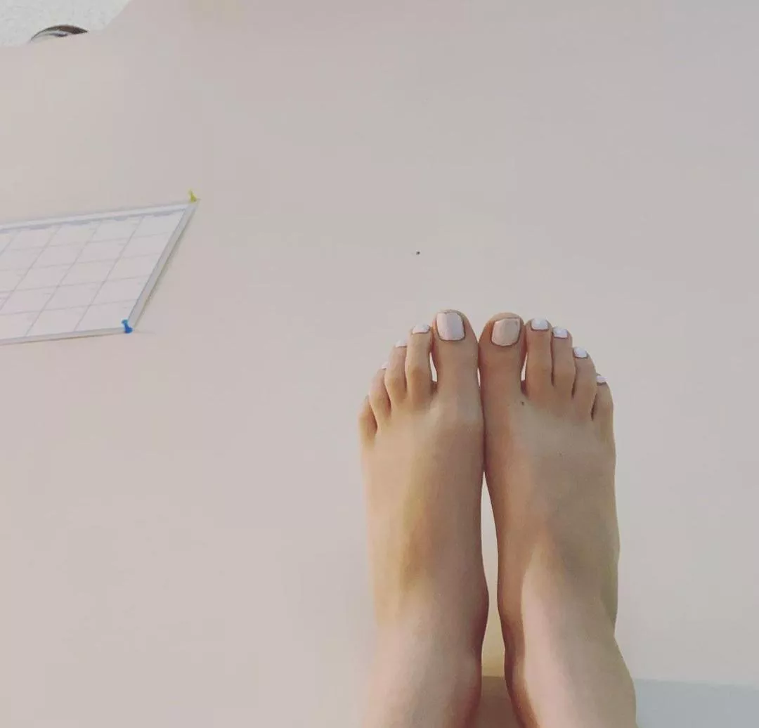 Last post of the night,, I kinda like the aesthetician of this picture. Feel free to hmu if you wanna chatπ₯°π₯°π₯°π Last post of the night,, I kinda like the aesthetician of this picture. Feel free to hmu if you wanna chatπ₯°π₯°π₯°π