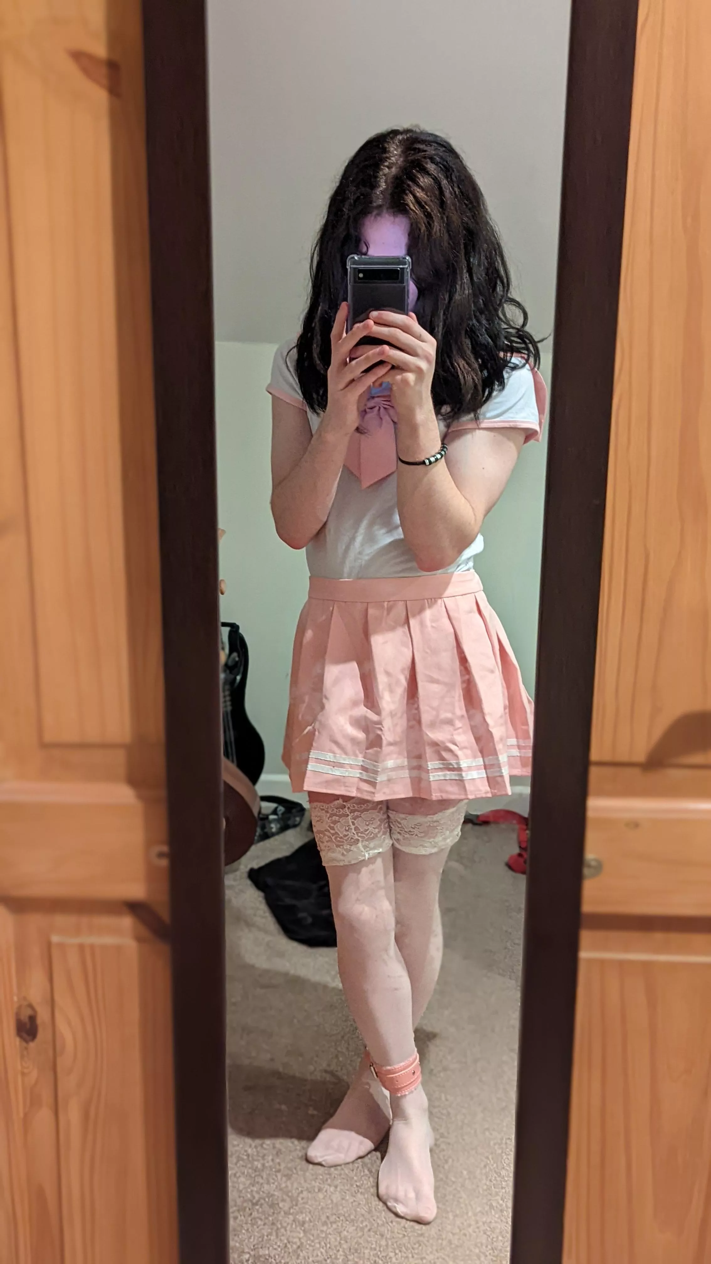 Last post with this outfit did well so here's another x