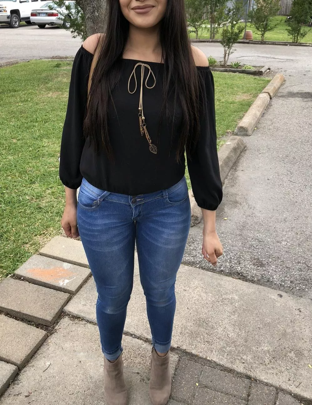 Latina wife must verify and show face Kik hornyhtxcouple14 with sample Latina wife must verify and show face Kik hornyhtxcouple14 with sample