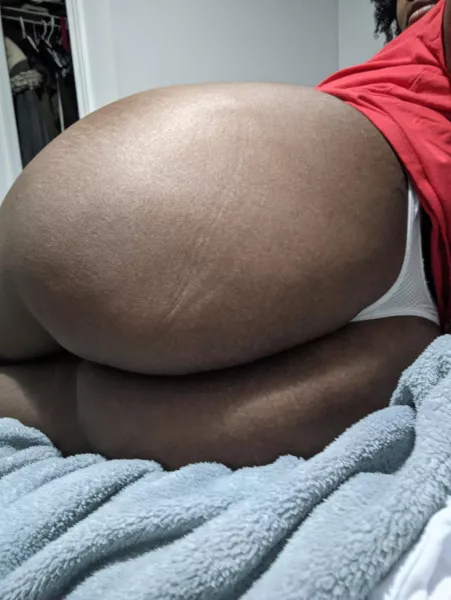 laying around in my grey thong couldn't help but swallow it laying around in my grey thong couldn't help but swallow it