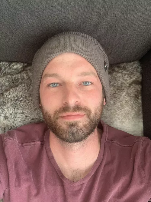 Lazy Friday afternoon listening to the radio Lazy Friday afternoon listening to the radio