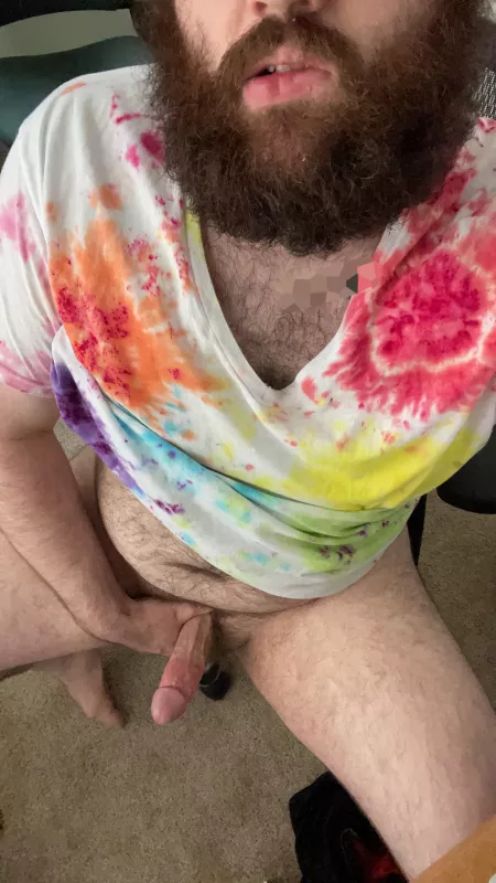 Lazy, half-dressed evening lounging… care to liven things up? Lazy, half-dressed evening lounging… care to liven things up?