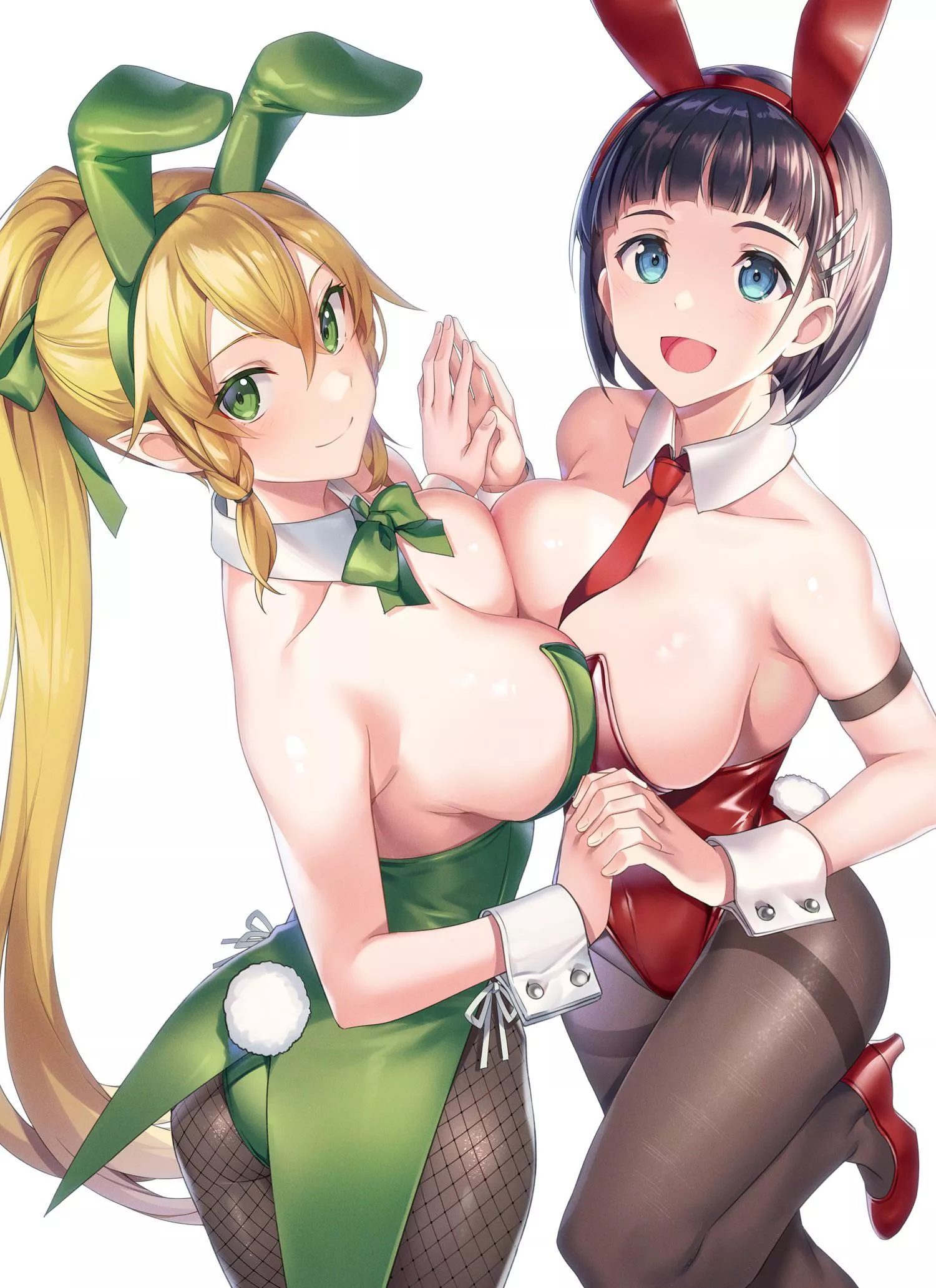 Leafa & Suguha (Those bunny outfits though…) 😍😍😍