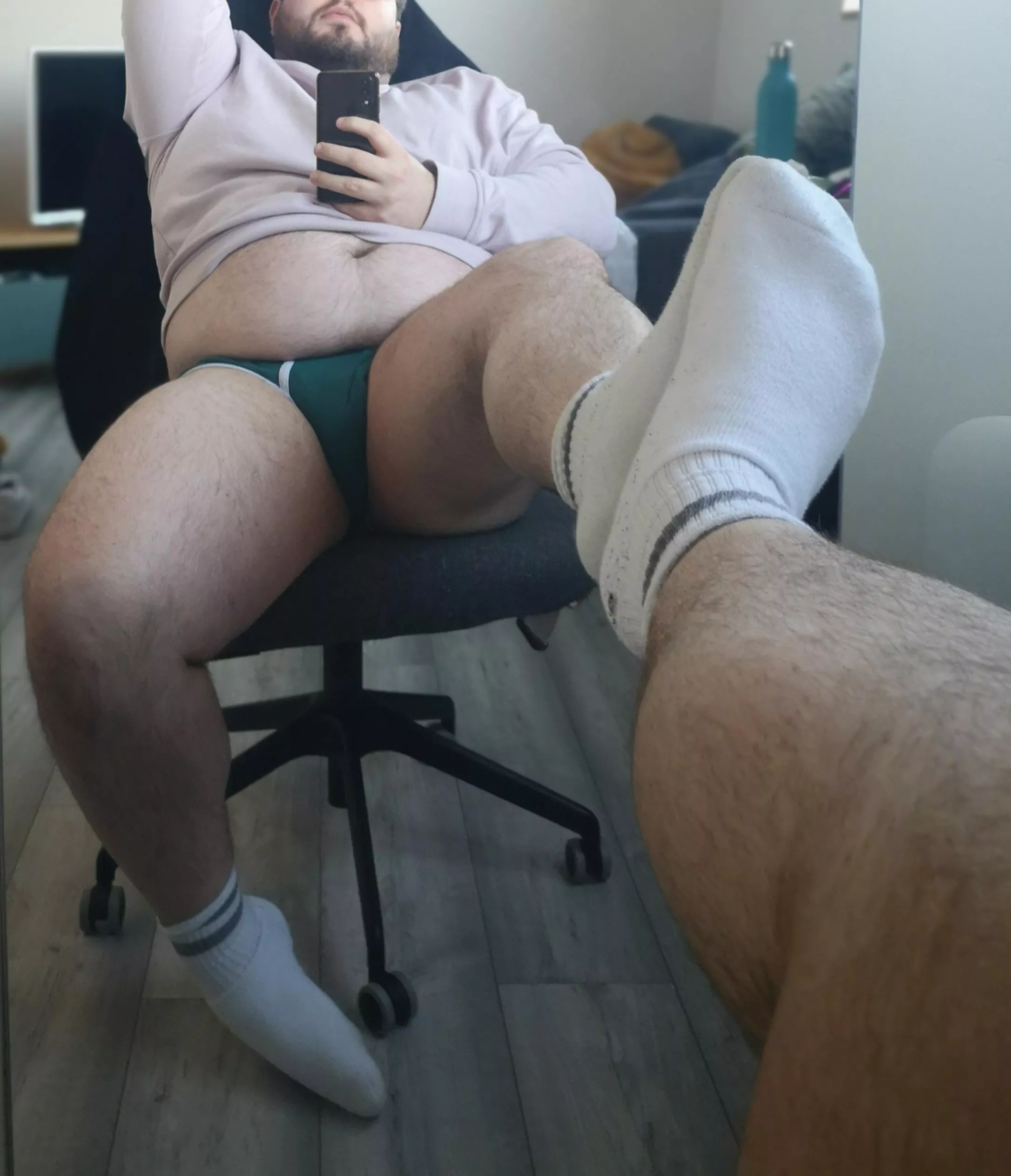 Lean back