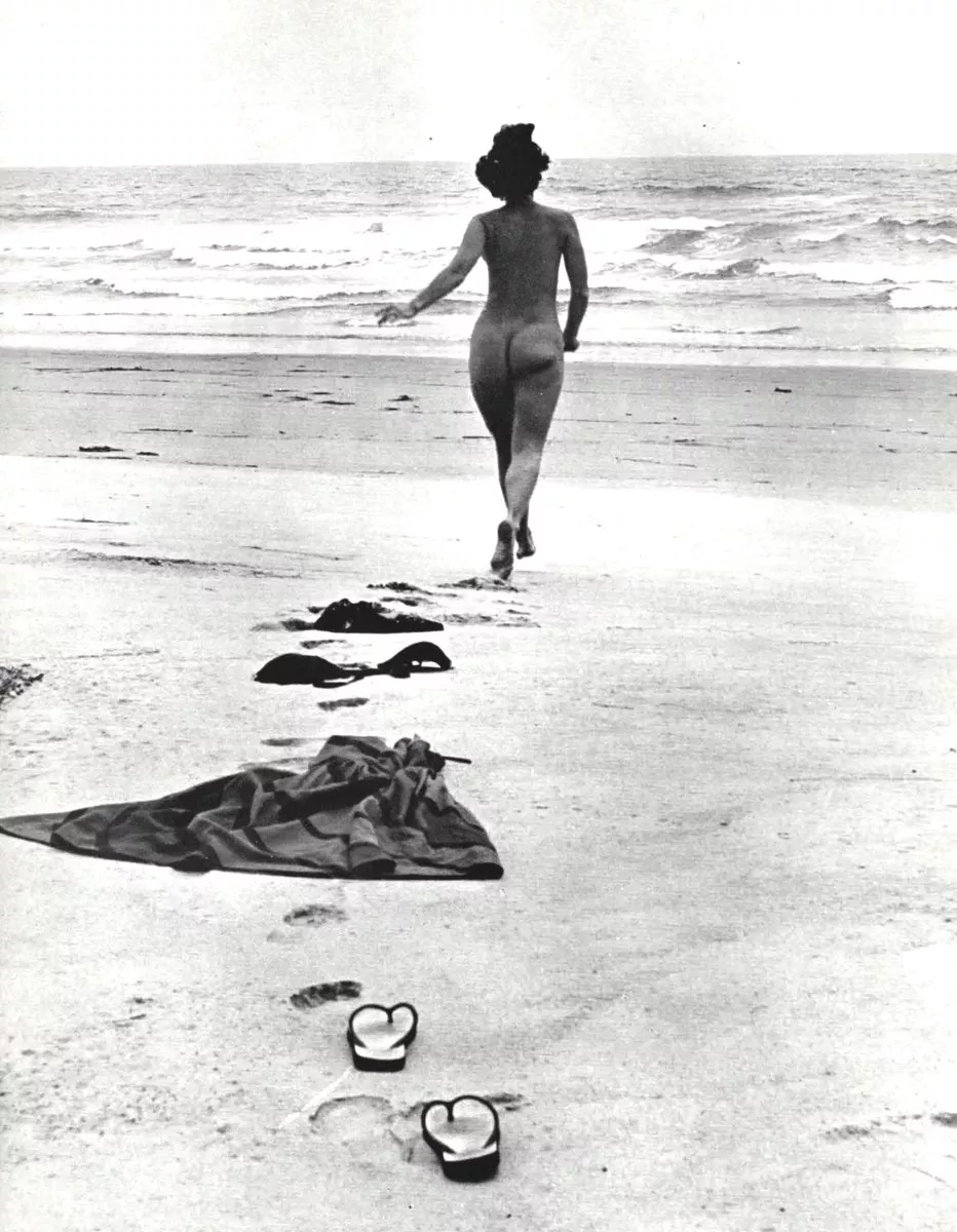 Leaving it all behind (by Martin Collier for Sun Era, V1N1, 1962) Leaving it all behind (by Martin Collier for Sun Era, V1N1, 1962)